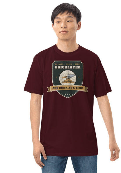 Bricklayer t-shirt in Maroon